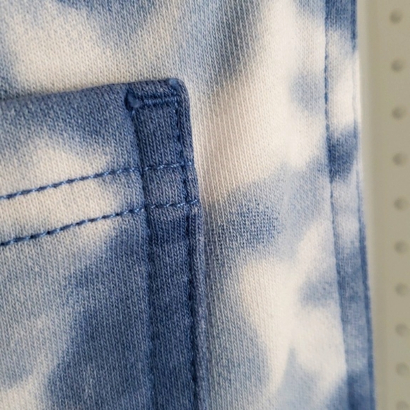 Funky Jordache blue & white tie dye overall jersey shorts - Picture 3 of 13